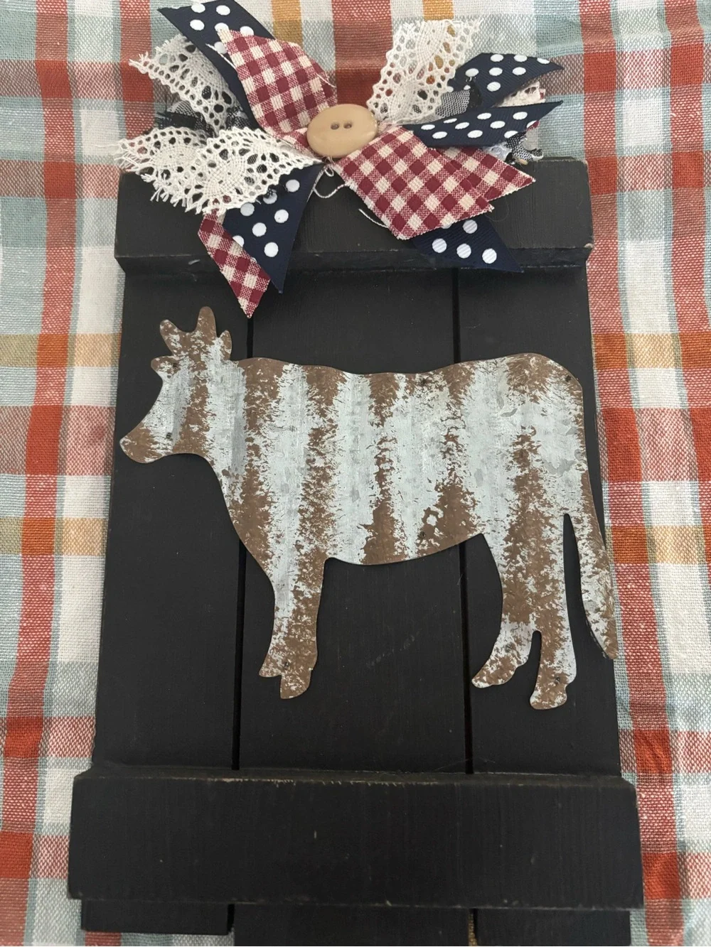 Rustic Primitive Country Farmhouse Cow Wood/Tin Wall Hook Decor Bow Final Sale
